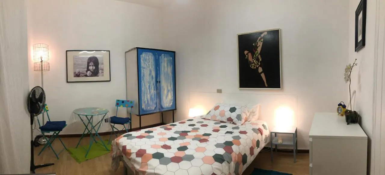 나폴리 Akasa Di Flock B&B 0*,  이탈리아